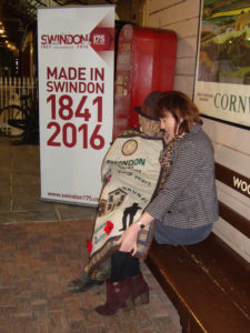 Posing in the Exhibition